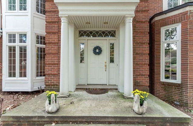Stonehenge Estates Rochester MI Homes for sale